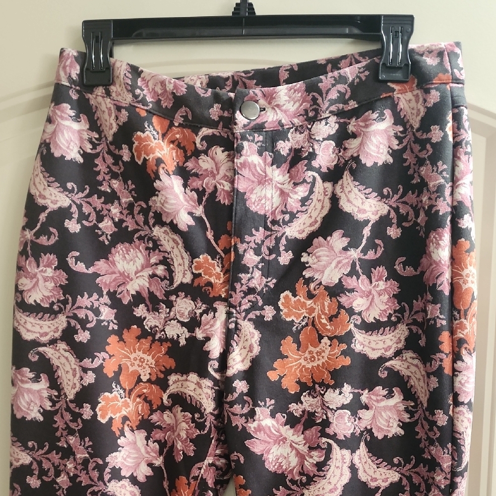 Forever 21 Kids Floral Bell-Bottom Pants - Black and Pink - Picture 2 of 7
